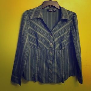 a.n.a. Petite L button up.